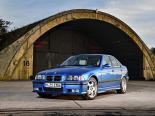 BMW M3 (E36) 2 поколение, седан (1994 - 1999)