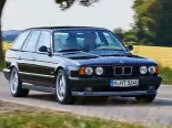 BMW M5 (E34 5S) 2 поколение, универсал (1992 - 1994)