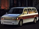 Chrysler Town and Country 2 поколение, минивэн (1990 - 1995)