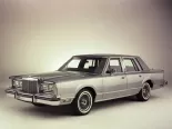 Lincoln Town Car 1 поколение, седан (1980 - 1989)