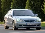 Mercedes-Benz S-Class (V220, W220) 4 поколение, рестайлинг, седан (2002 - 2005)