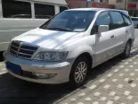 Mitsubishi Savrin 1 поколение, минивэн (2001 - 2004)