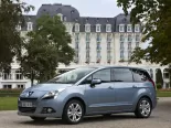 Peugeot 5008 1 поколение, минивэн (2009 - 2013)