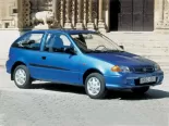 Suzuki Swift (SF310) 2 поколение, 2-й рестайлинг, хэтчбек 3 дв. (2000 - 2004)