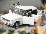 Toyota Corolla (KE10) 1 поколение, седан (1967 - 1969)