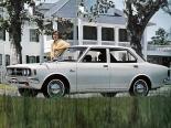 Toyota Corona (RT81, RT84) 4 поколение, 2-й рестайлинг, седан (1972 - 1973)