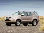 Toyota Fortuner (GGN50L, TGN51L, TGN61L) 1 поколение, джип suv 5 дв. (2004 - 2008)