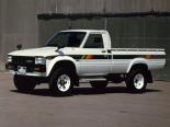 Toyota Hilux (LN30, LN36, LN40, LN46, RN35, RN39, RN45) 3 поколение, рестайлинг, пикап (1981 - 1988)