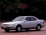 Toyota Vista (SV30, SV32, SV33, SV35, CV30) 3 поколение, седан (1990 - 1992)