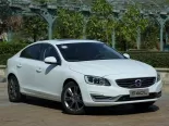 Volvo S60 2 поколение, рестайлинг, седан, гибрид (2013 - 2018)